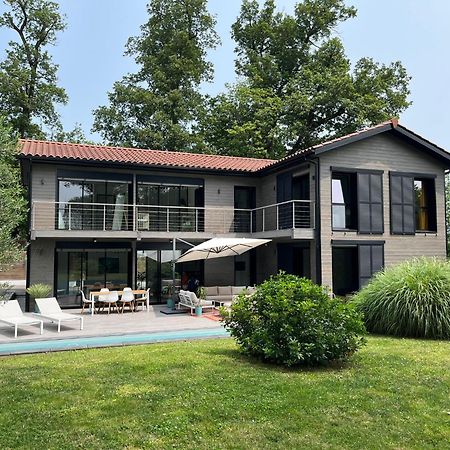 Villa Piscine A Proximite De Lyon Chaponost 外观 照片