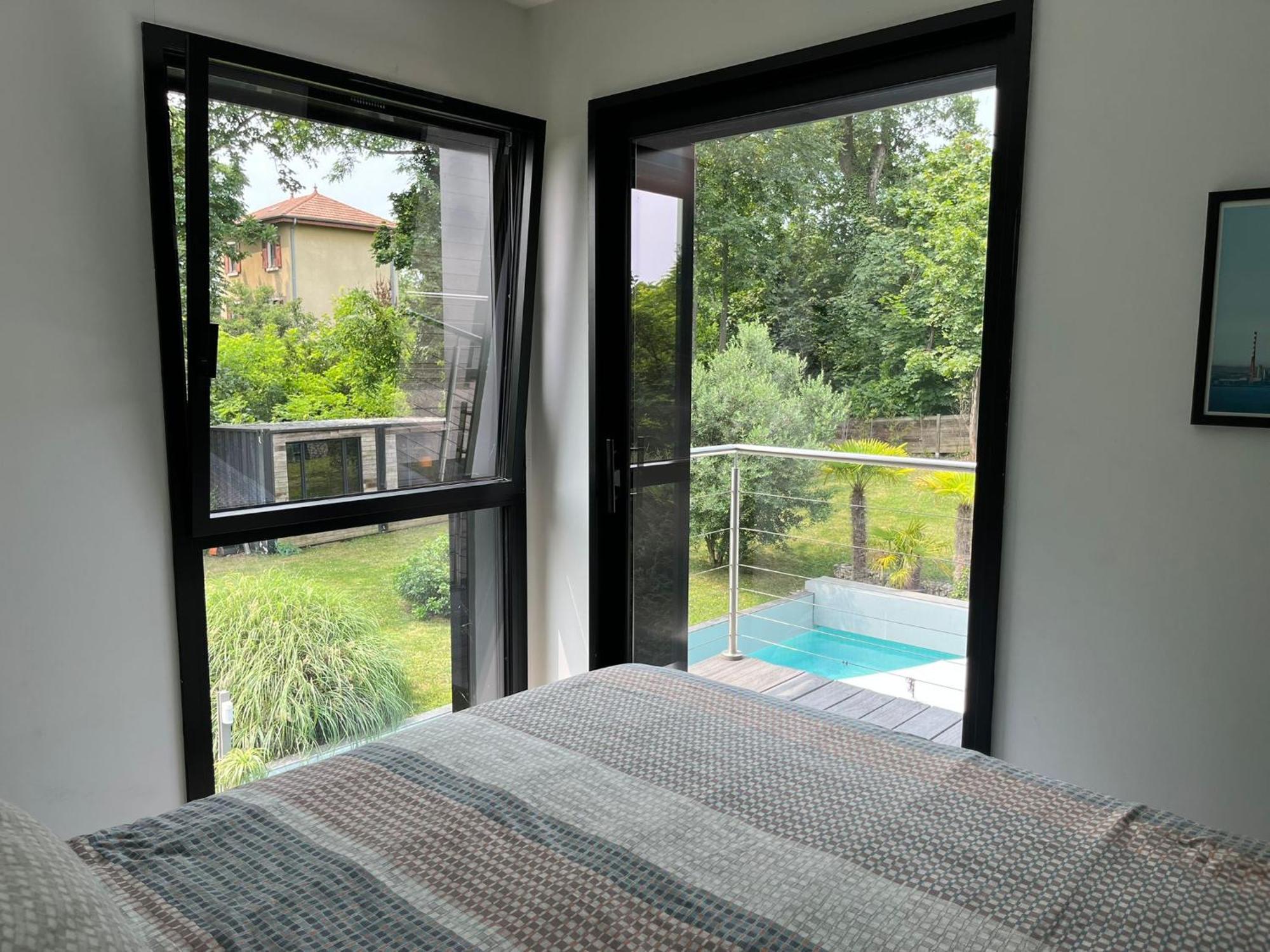 Villa Piscine A Proximite De Lyon Chaponost 外观 照片