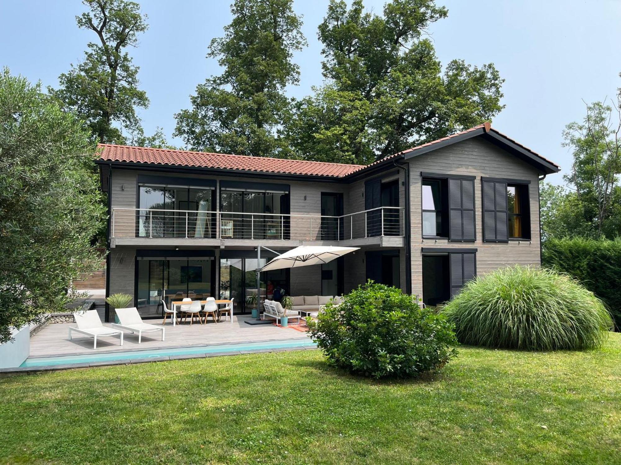 Villa Piscine A Proximite De Lyon Chaponost 外观 照片