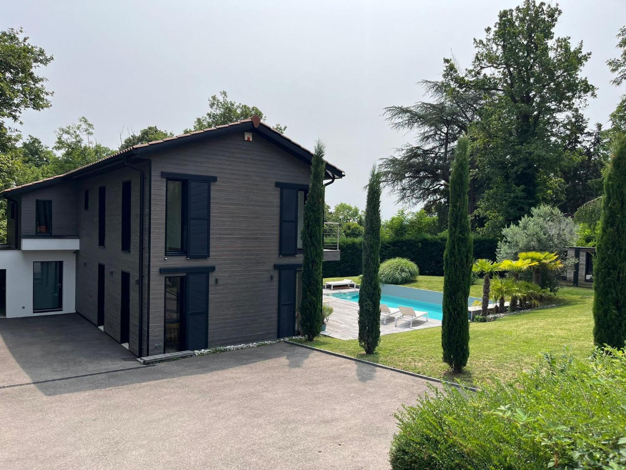 Villa Piscine A Proximite De Lyon Chaponost 外观 照片